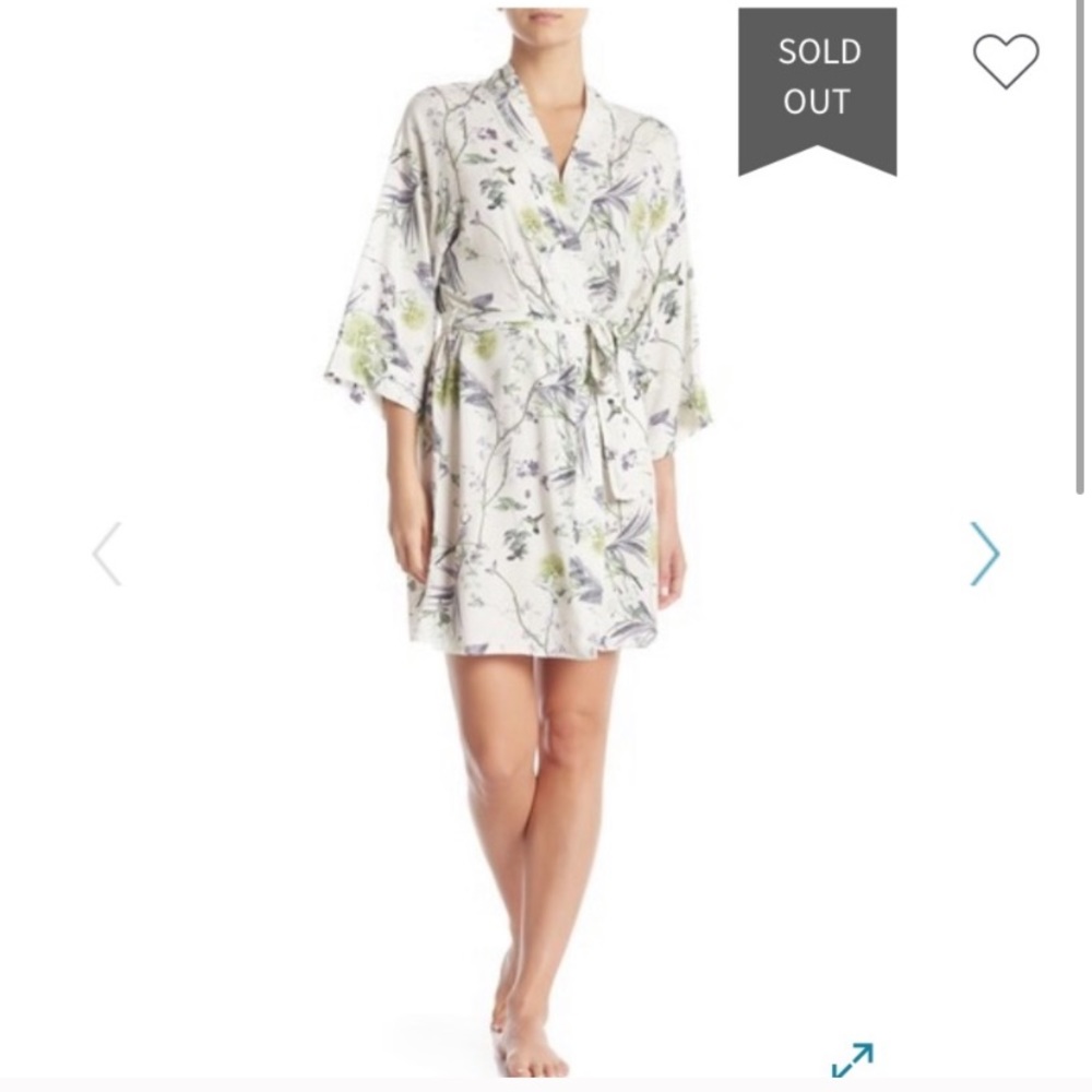 Flora nikrooz large robe